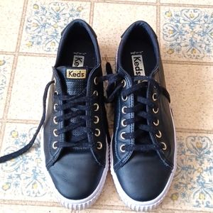 Womens Keds size 7, black
